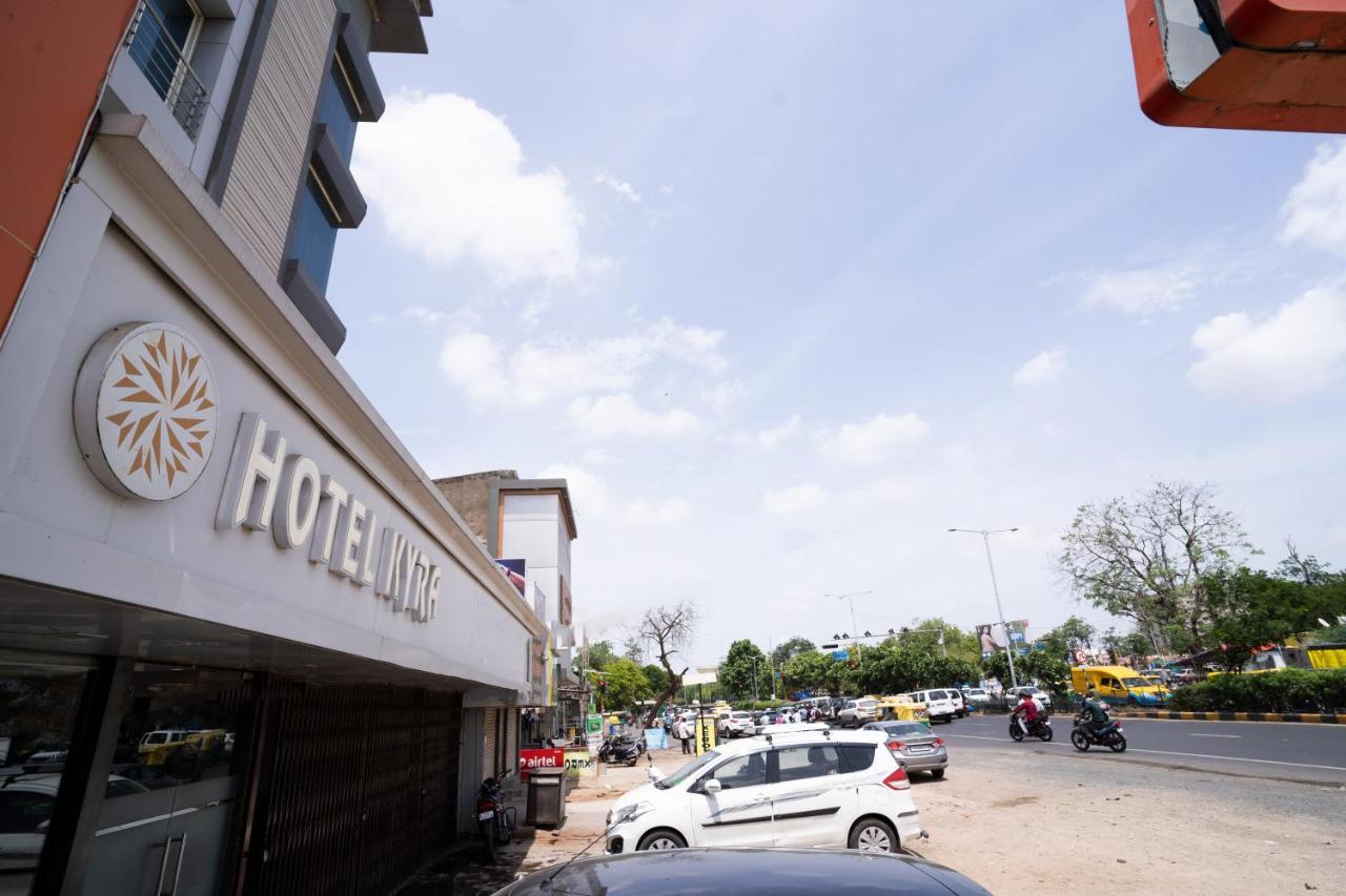 Hotel Kyra Airport Ahmedabad Luaran gambar