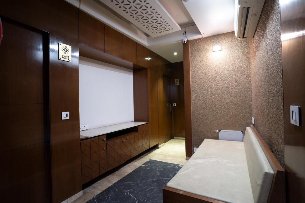 Hotel Kyra Airport Ahmedabad Luaran gambar