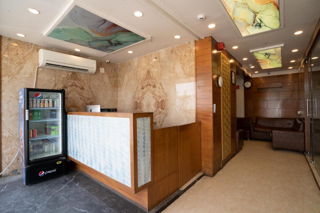 Hotel Kyra Airport Ahmedabad Luaran gambar